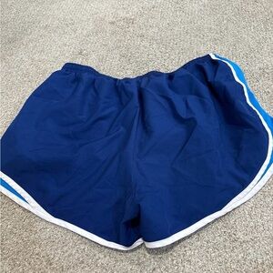 Women’s Nike Dri-fit shorts
Size 1X 
Liner and Drawstring attached